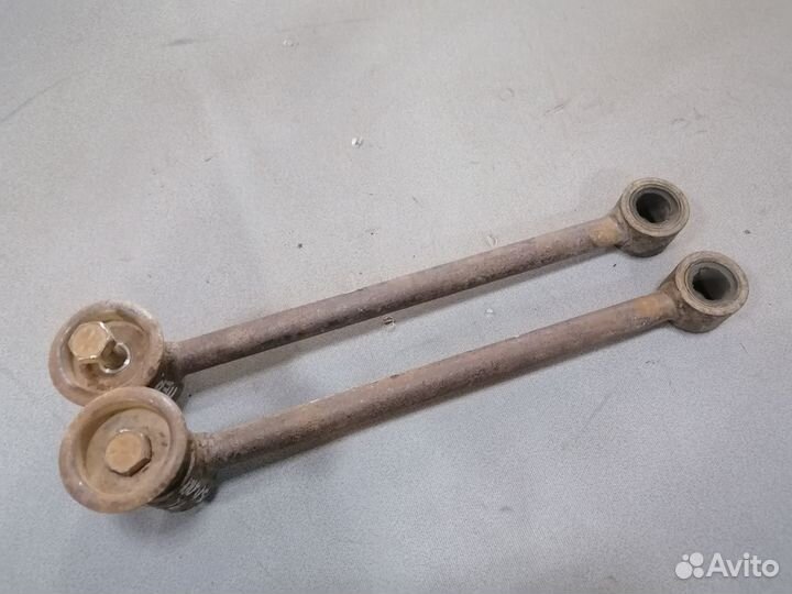Тяга поперечная задняя Toyota Vista 1991