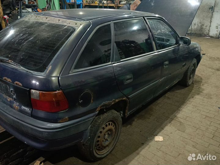 Opel astra 1.6