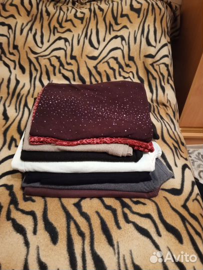 Пакетом вещи 8 шт на 52 размер