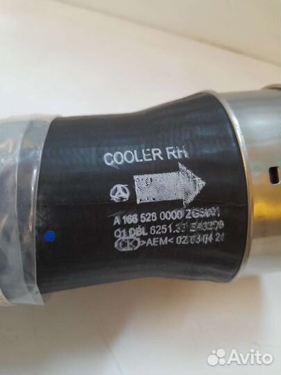 A1665280000 Патрубок интеркулера w166 правый