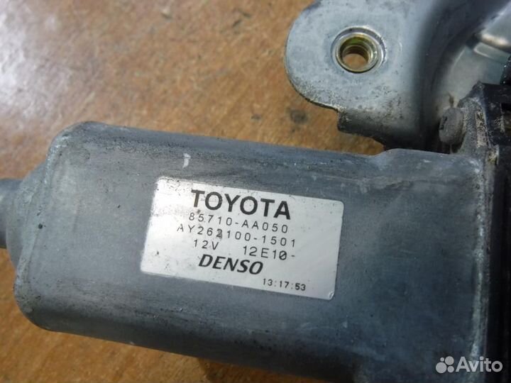 Стеклоподъемник пер. правый Toyota Camry V30