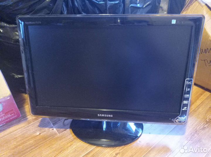 Монитор samsung