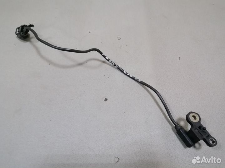 Датчик положения коленвала 1.8 Mazda 626 GF 1998