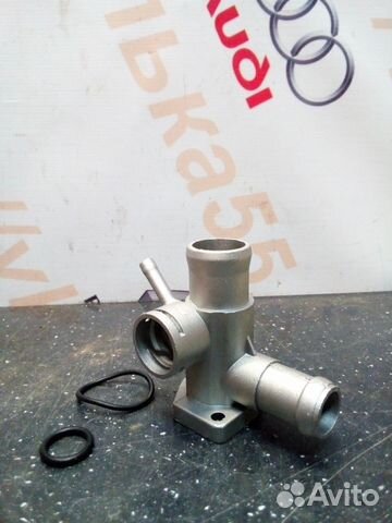 Флянец новый 037121133е VW Audi Seat