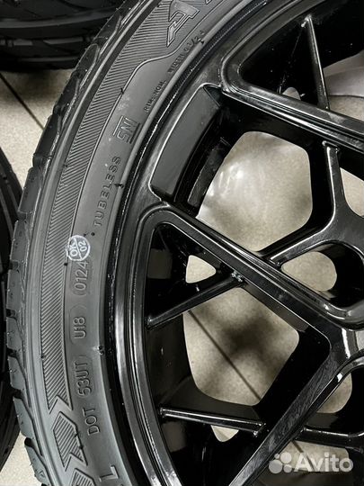 Колеса в стиле HRE FF10 BlackLine R16 4х98 ваз