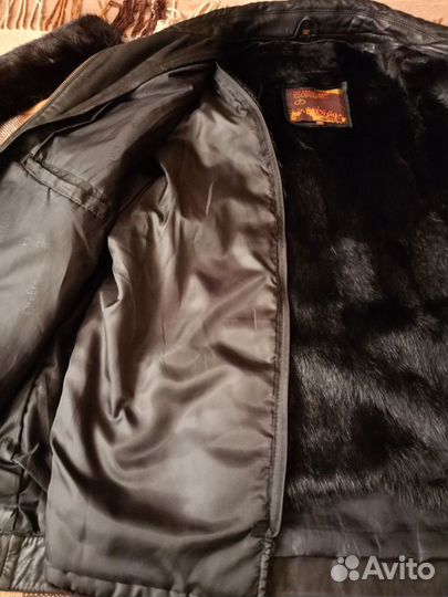 Мужская кожаная куртка с мехом