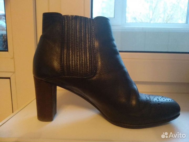 Ботильоны Chester 40 р