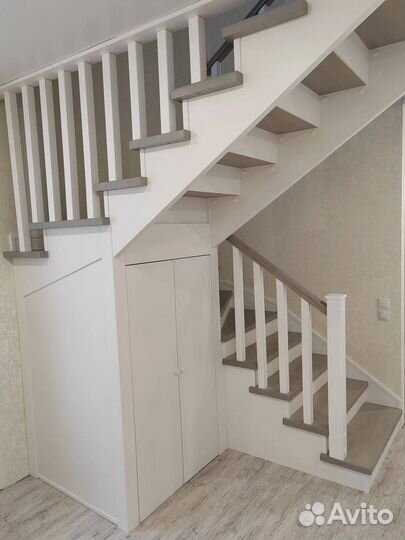 Металлокаркас лестницы