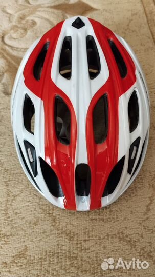 Велошлем specialized