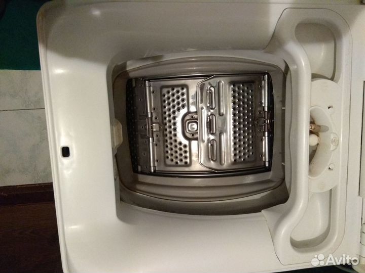 Стиральная машина Zanussi Lindo 100 ZWQ61225