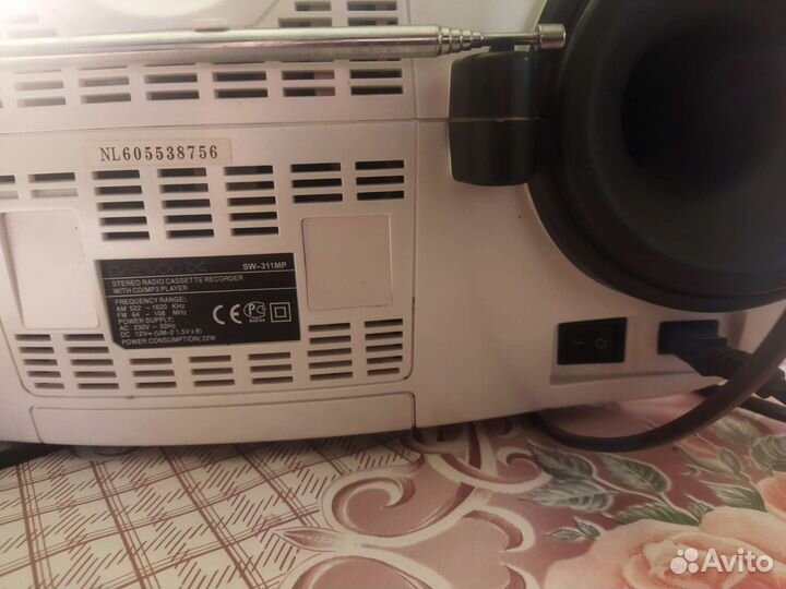 Музыкальный центр/ магнитола dewoo