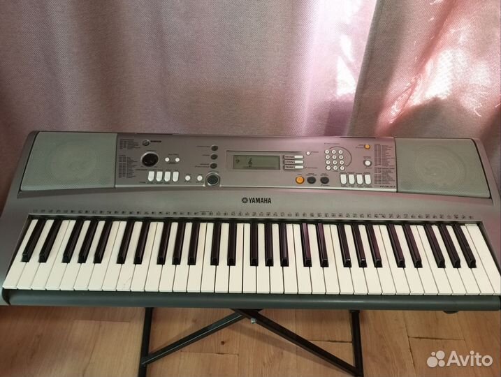 Синтезатор yamaha psrR300