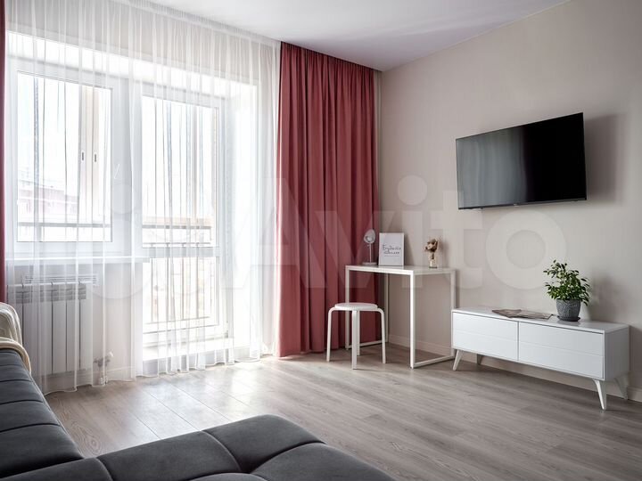 2-к. квартира, 57 м², 8/9 эт.