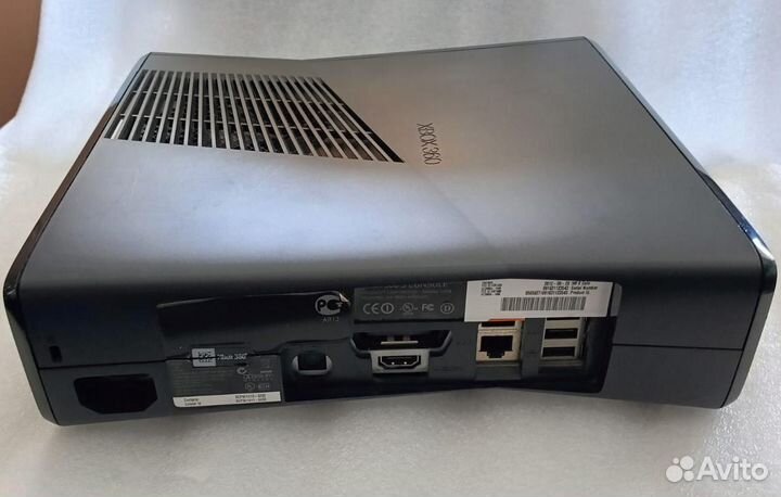 Xbox 360 slim 500Gb прошитый