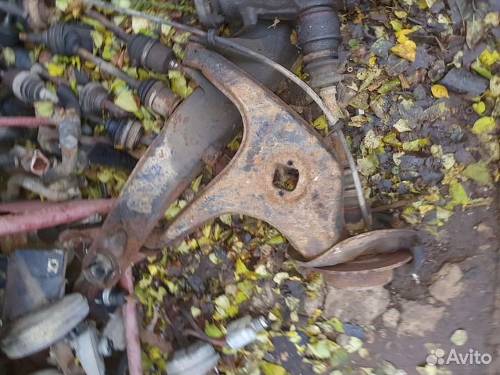 Задняя ходовая в сборе на мерседес 123 дизель