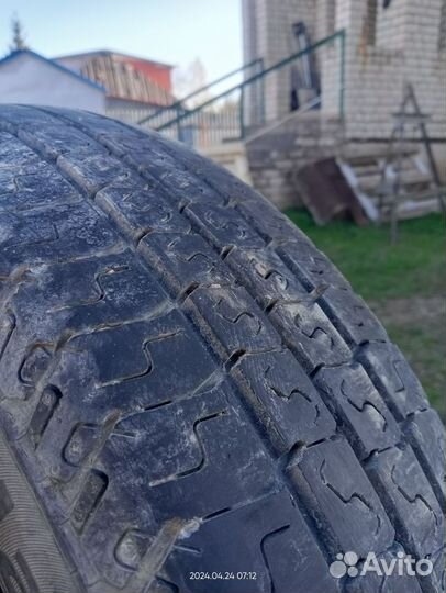 Matador MPS 330 Maxilla 2 185/80 R14C