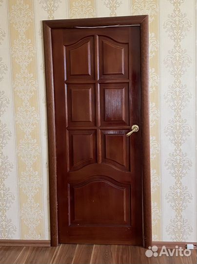 Двери из массива