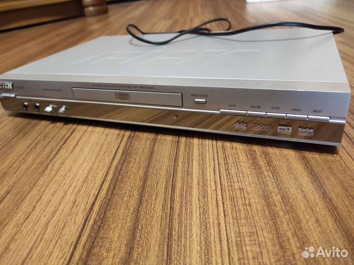 DVD плеер BBK
