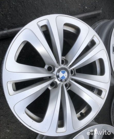 R-18., 5 на 120 литые диски BMW комплект