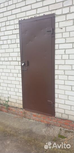 Металлическая дверь бу