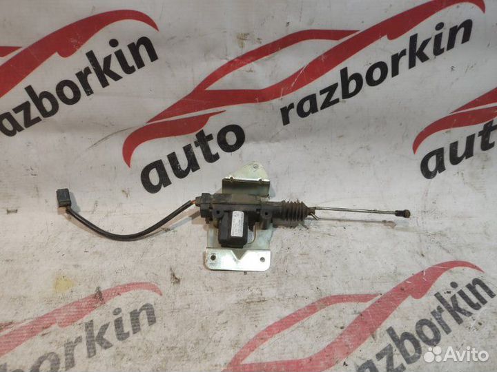 Активатор замка двери багажника Лада Приора