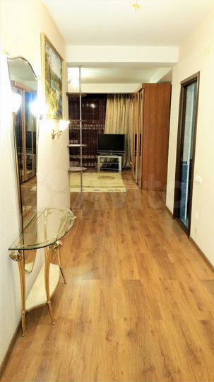 2-к. квартира, 86 м², 6/8 эт.