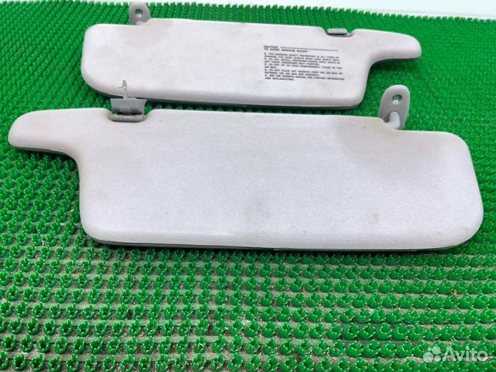 Козырек солнцезащитный (внутри) Hyundai Accent Ii