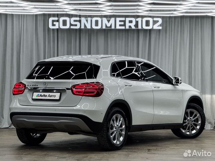Mercedes-Benz GLA-класс 2.1 AMT, 2015, 93 297 км