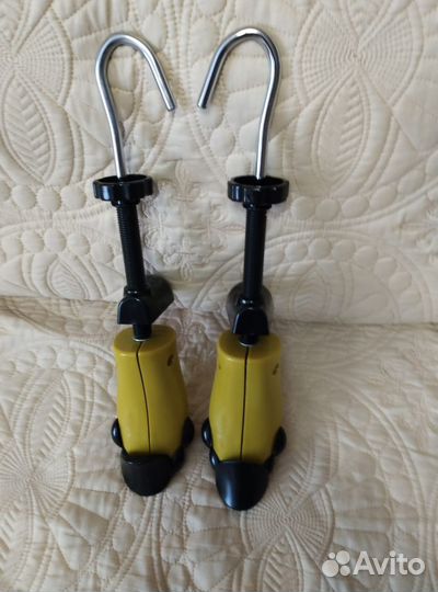 Растяжитель для обуви винтовой