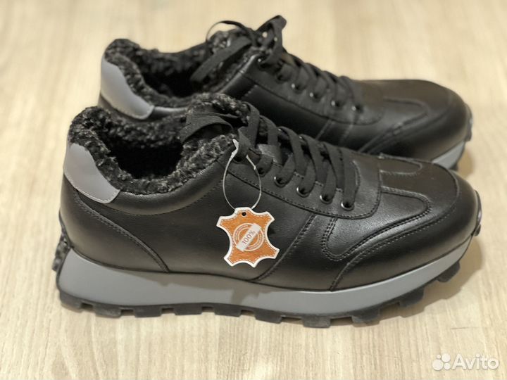 Кроссовки зимние женские 39 размер