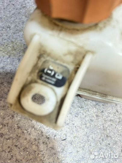 Расширительный бачок Chevrolet Captiva C140 2.2 TD