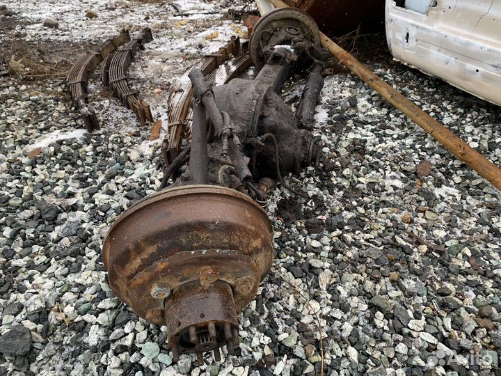 Передний мост газ 66