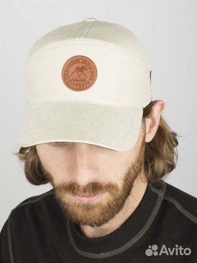 Бейсболка, кепка белая. Финляндия