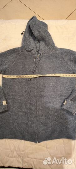 Джемпер на молнии с капюшоном, новый,единый 44-48