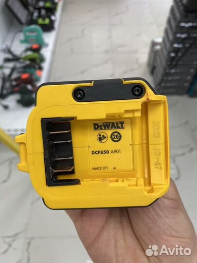 Dewalt винтоверт dcf850 оригинал