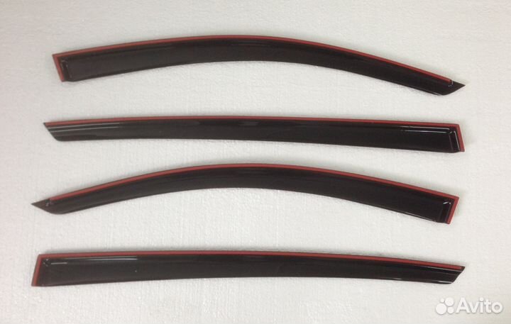 Дефлектор двери Kia Sportage 3 с 2010 по 2015