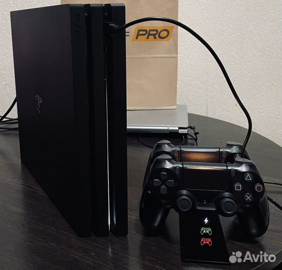 Sony PS4 pro 1tb с играми