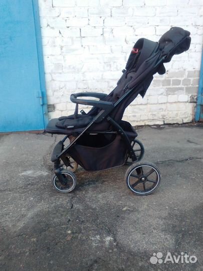 Детская коляска