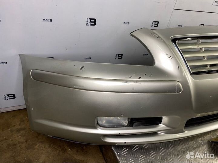 Бампер передний Toyota Avensis T250