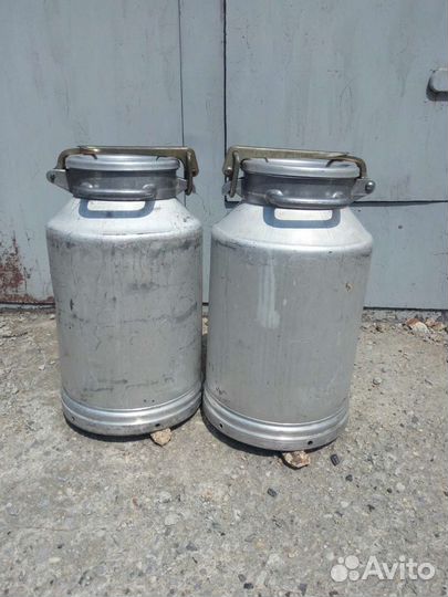 Бидоны 10,25,40л.Бачки 40,50,60л. Канистры 20,40 л