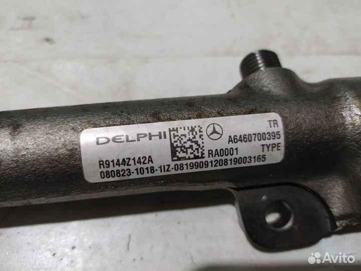 Рейка топливная Mercedes W204 C-class