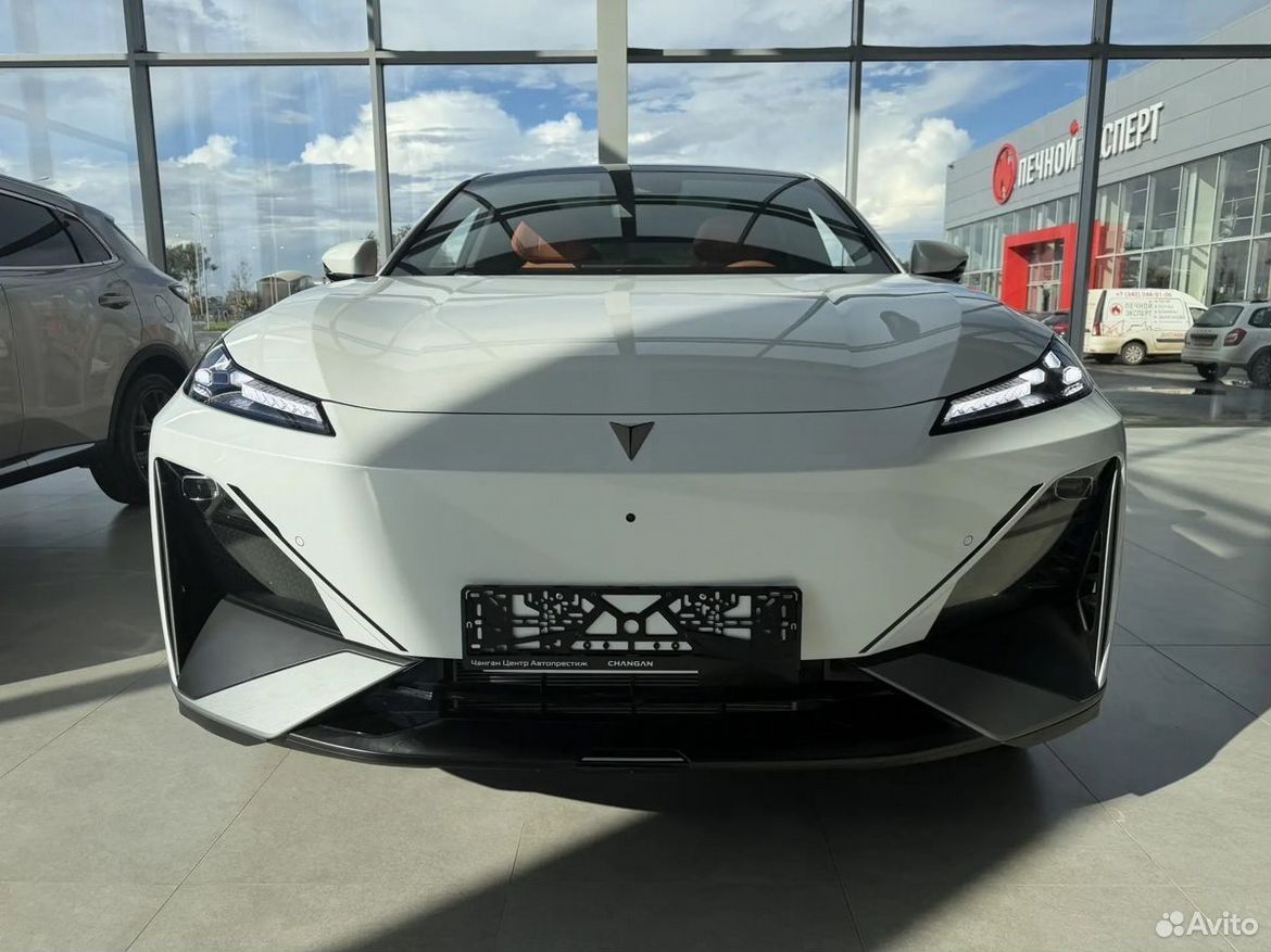 Changan Shenlan (Deepal) S07 1.5 AT, 2025