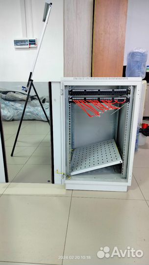 Серверный шкаф