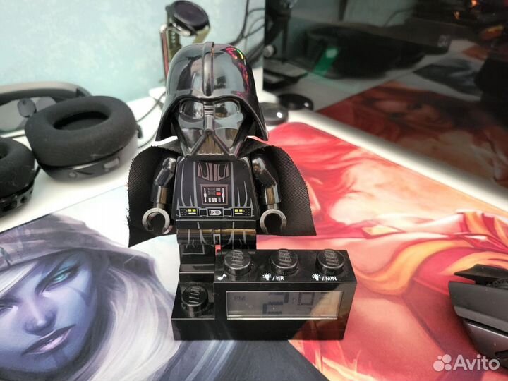 Часы будильник lego star wars Darth Vader