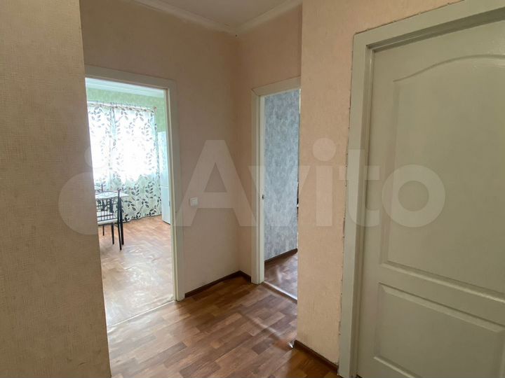 2-к. квартира, 57 м², 9/18 эт.