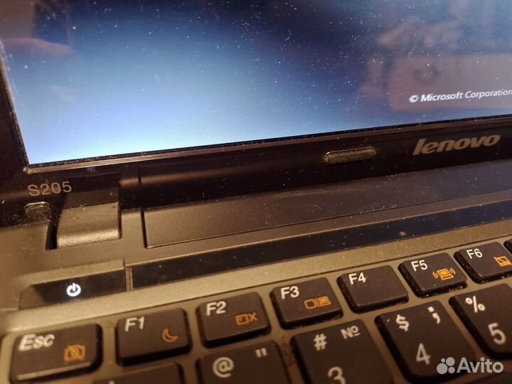 Нетбук lenovo s205