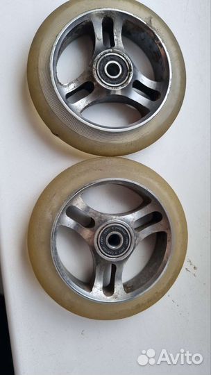 2 колеса на трюковой самокат