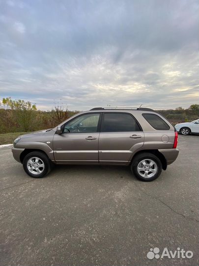 Kia Sportage 2.0 AT, 2008, 219 000 км