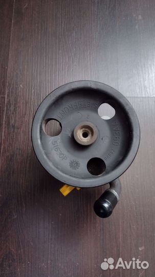 Насос гур Chrysler 300C 3,5 л