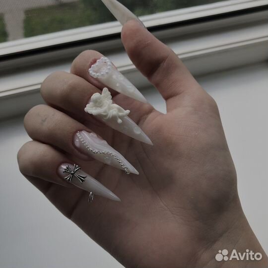 Маникюр с покрытием гель-лаком